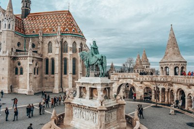 Budapest (BUD)