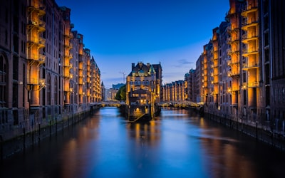 Hamburg (HAM)