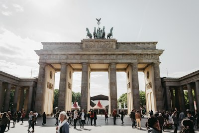 Stuttgart (STR)